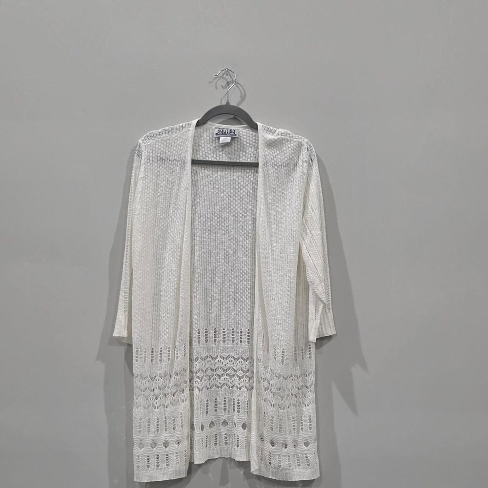 212 New York Women's White and Cream Cardigan